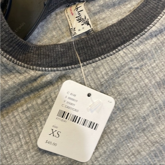 FREE PEOPLE NWT Intimately Women’s 3/4 Sleeves Top. XS - Picture 7 of 12